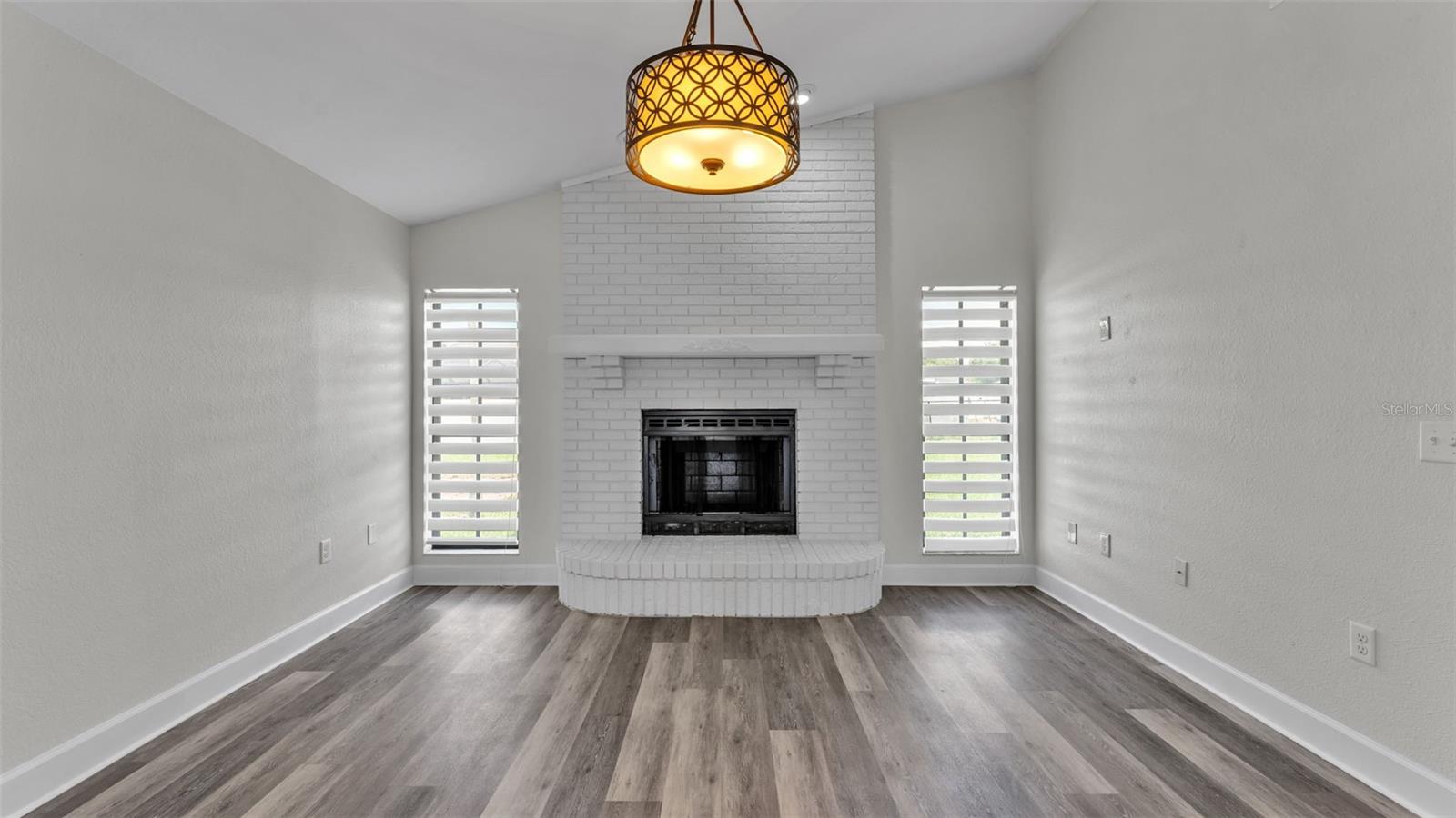 Image 9 of 22 For 7225 Hileman Drive E