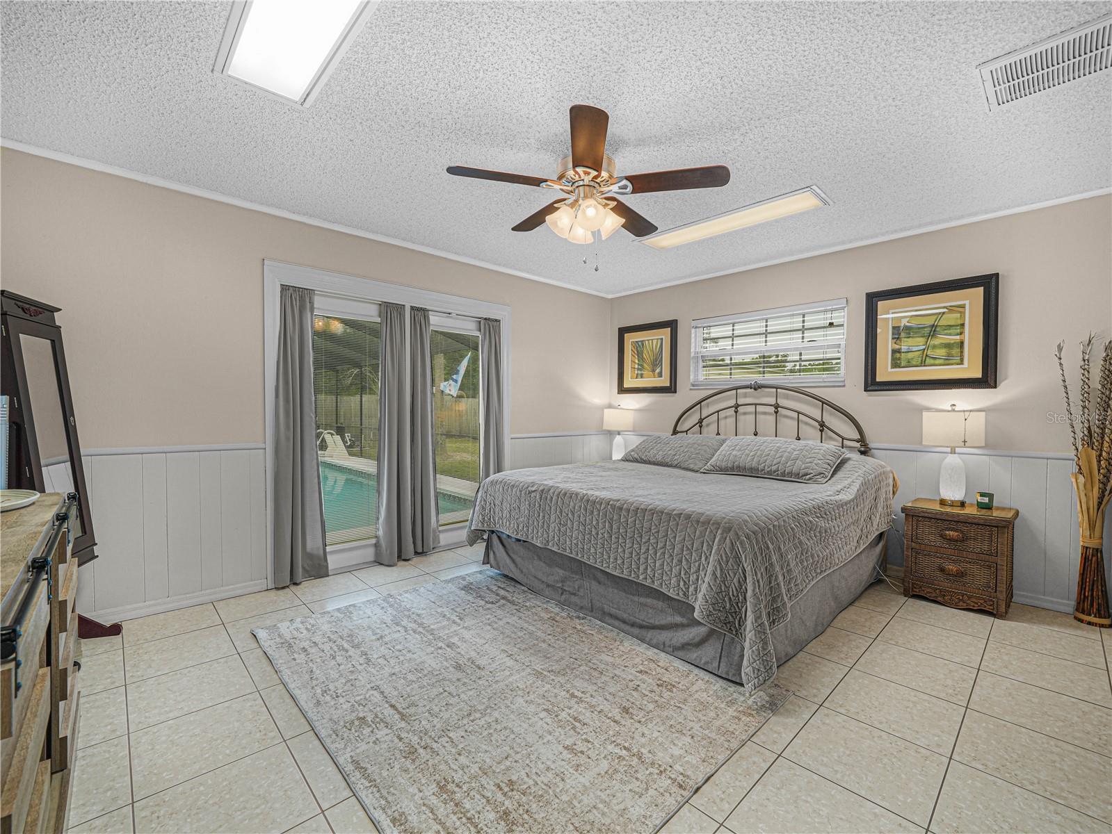 Image 27 of 41 For 4615 Kings Point Court