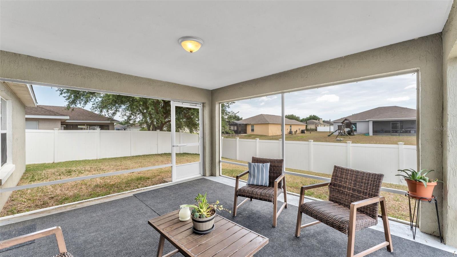 Image 28 of 39 For 6929 Bently Drive