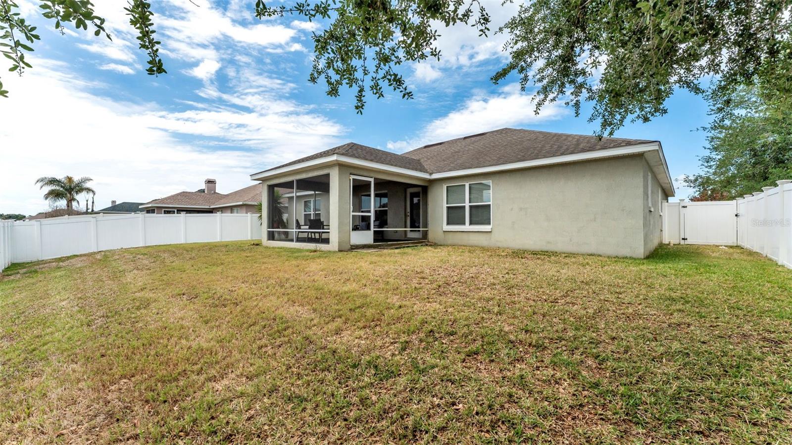 Image 30 of 39 For 6929 Bently Drive