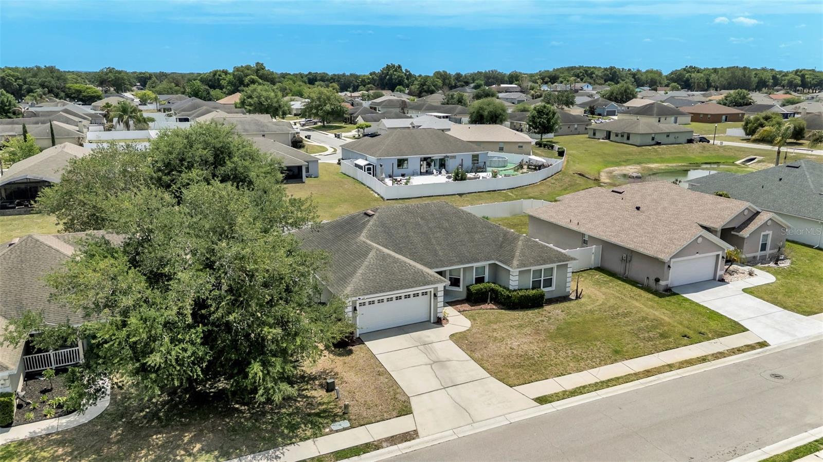 Image 37 of 39 For 6929 Bently Drive