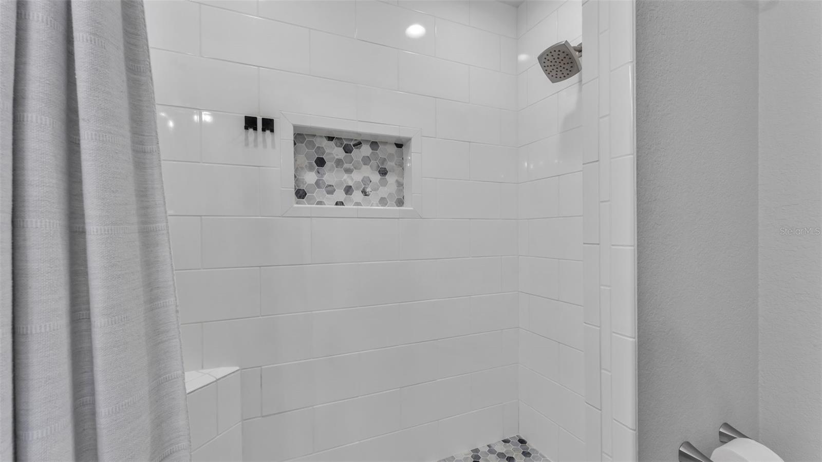 Image 21 of 49 For 1522 Hallam Drive