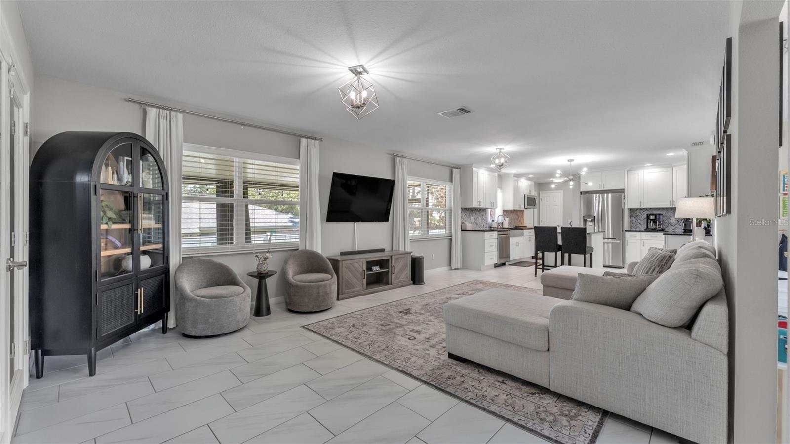 Image 3 of 49 For 1522 Hallam Drive