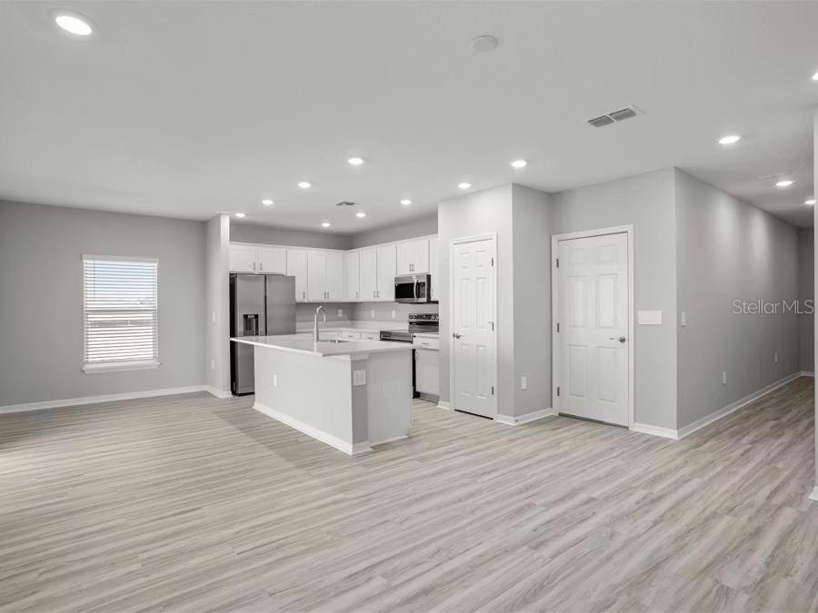 Image 5 of 13 For 5121 Sylas Jax Avenue