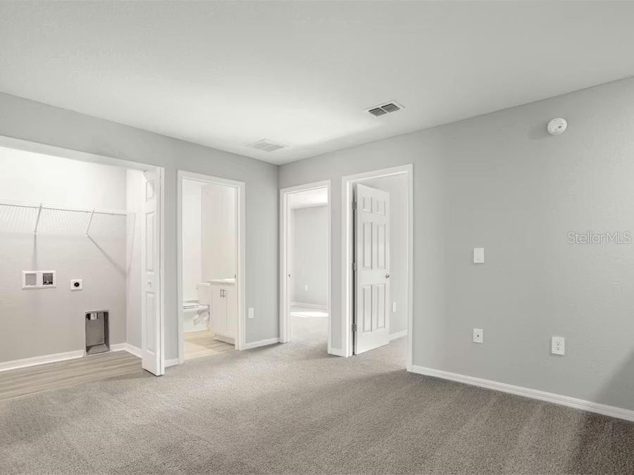 Image 7 of 13 For 5121 Sylas Jax Avenue