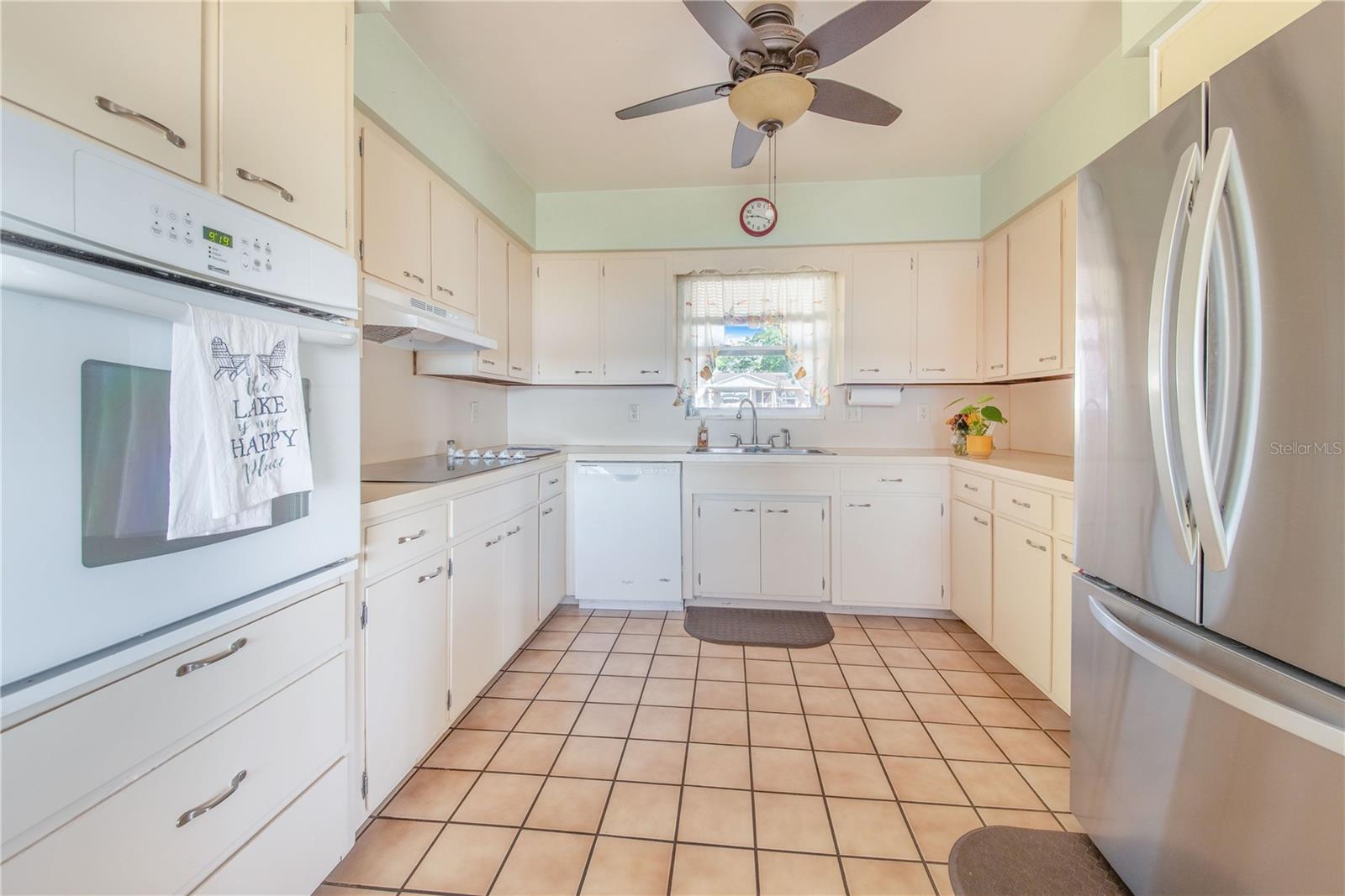 Image 21 of 41 For 1212 Lake Buckeye Drive