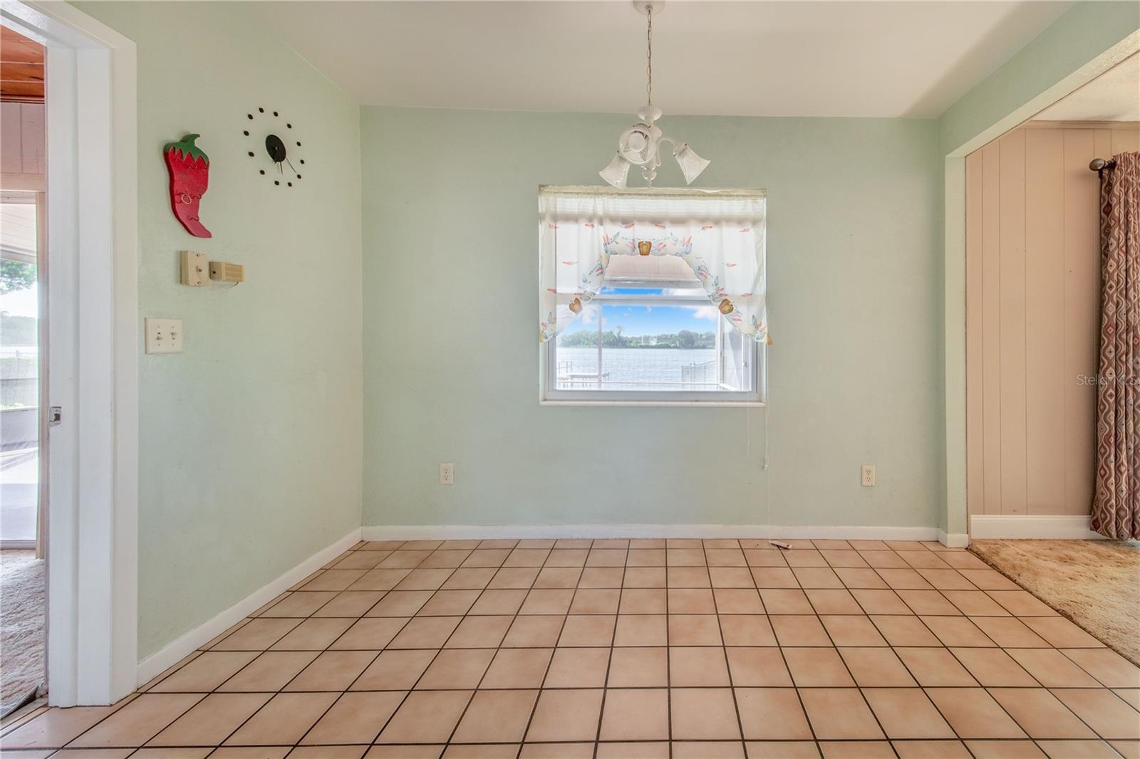 Image 22 of 41 For 1212 Lake Buckeye Drive