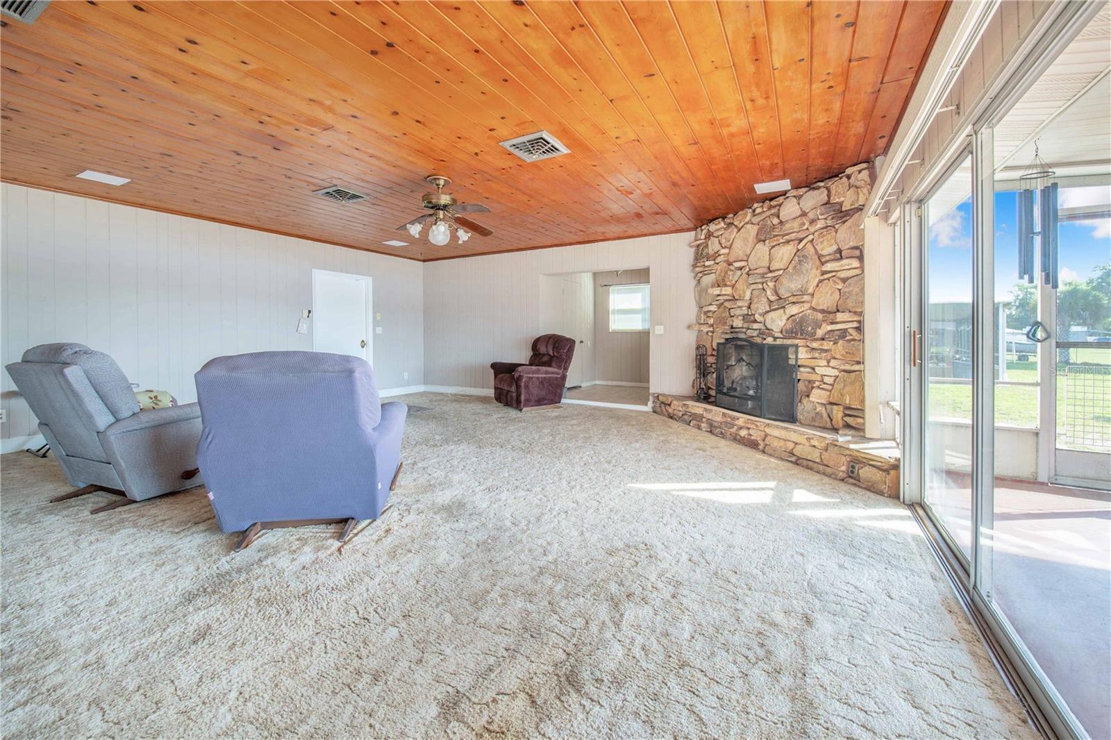 Image 23 of 41 For 1212 Lake Buckeye Drive