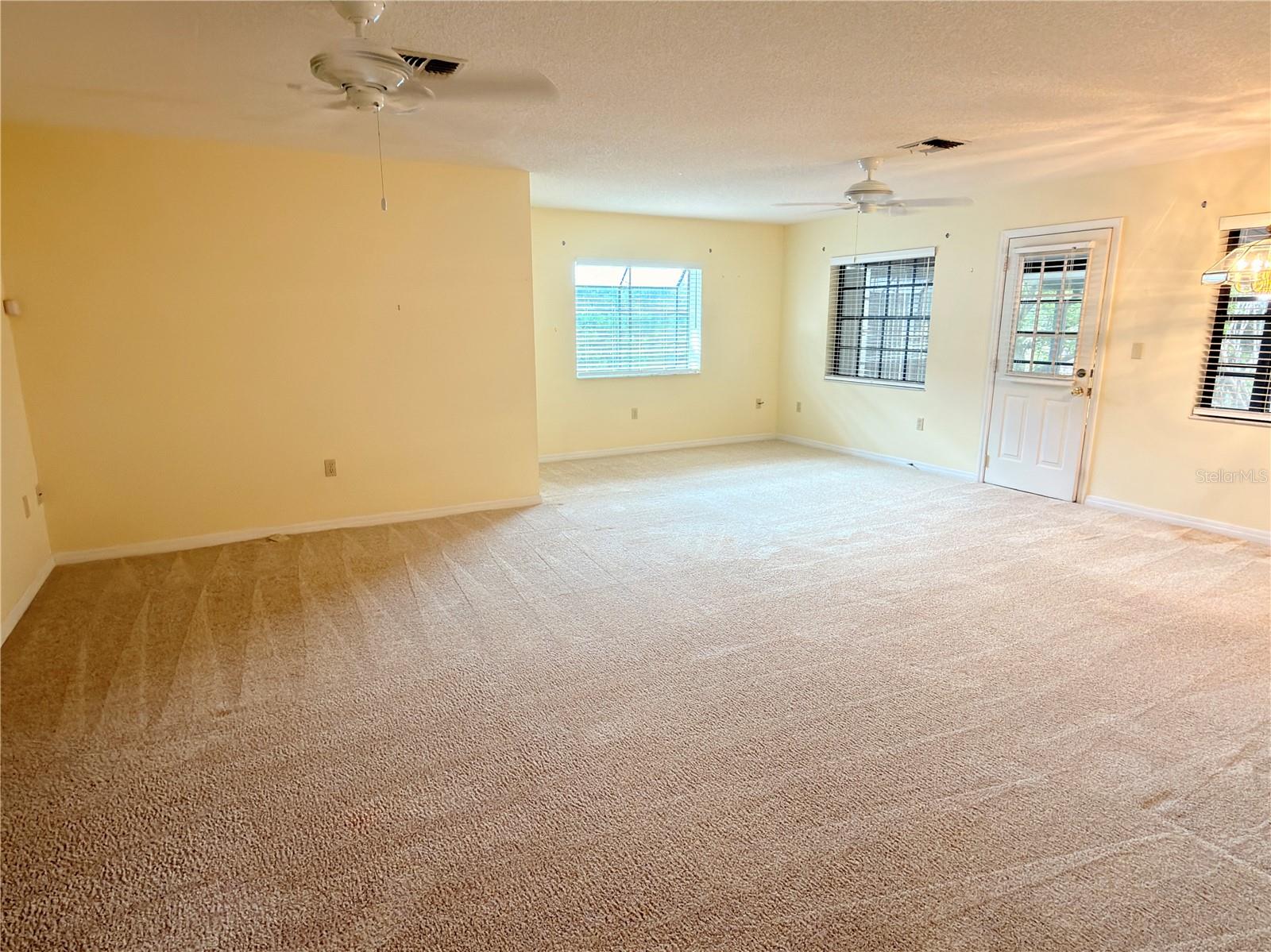 Image 5 of 26 For 1241 Shamrock Drive