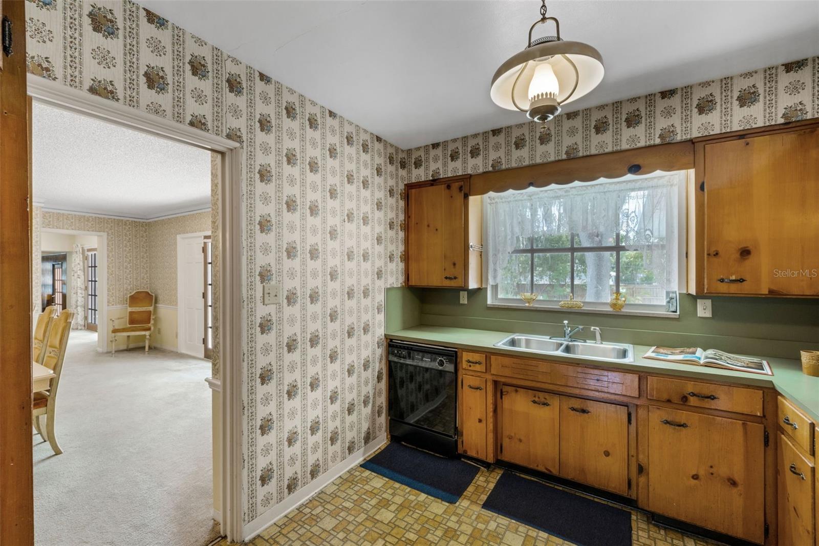Image 9 of 50 For 4200 Cleveland Heights Boulevard