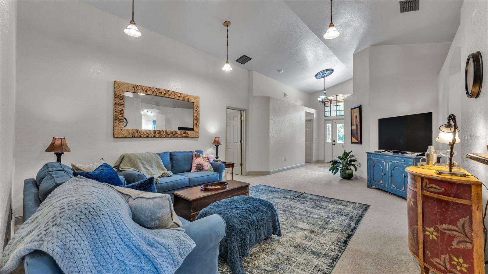 Image 14 of 63 For 13409 Sweet Hill Road