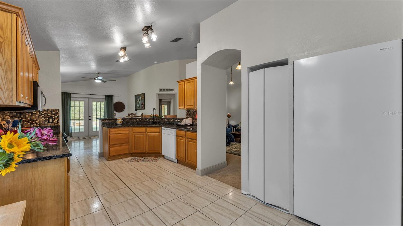 Image 18 of 63 For 13409 Sweet Hill Road