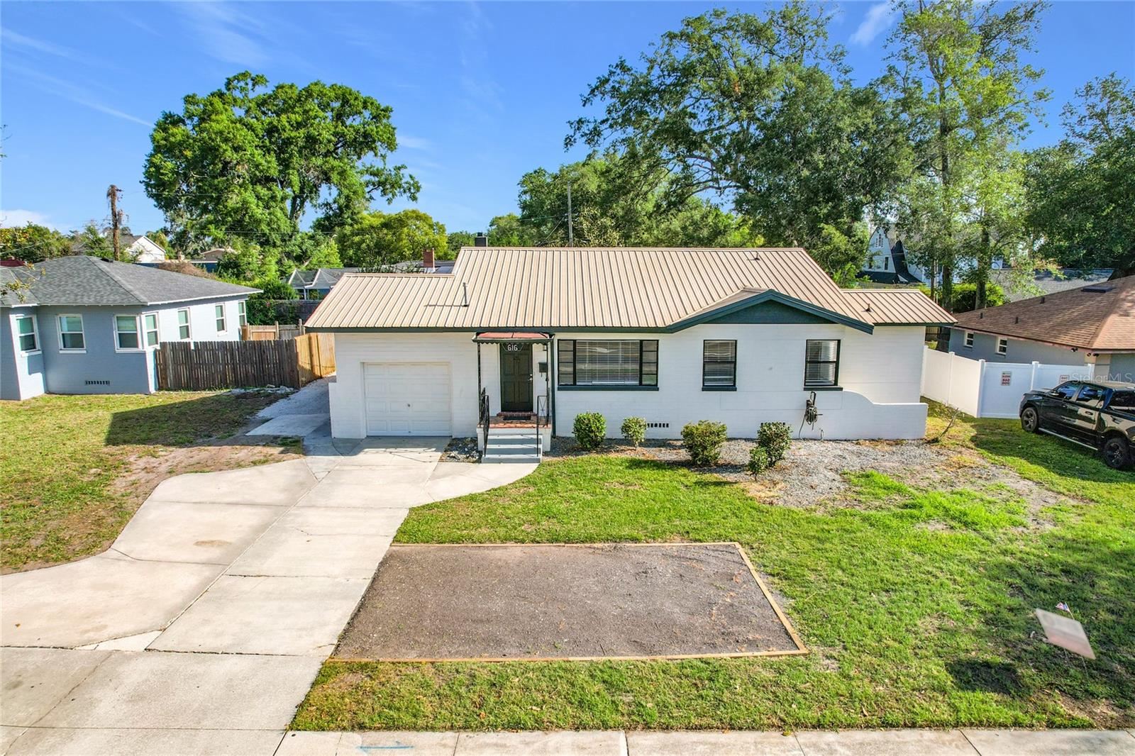Details for 616 Edgewood Drive, LAKELAND, FL 33803