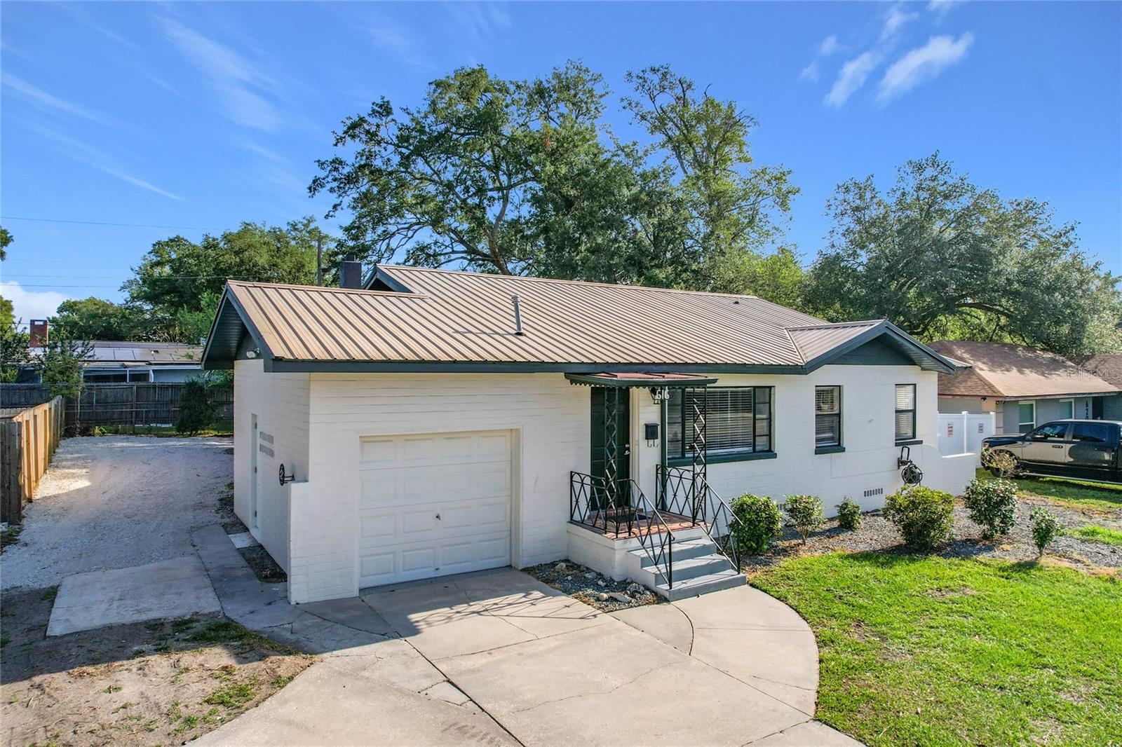 Image 2 of 53 For 616 Edgewood Drive