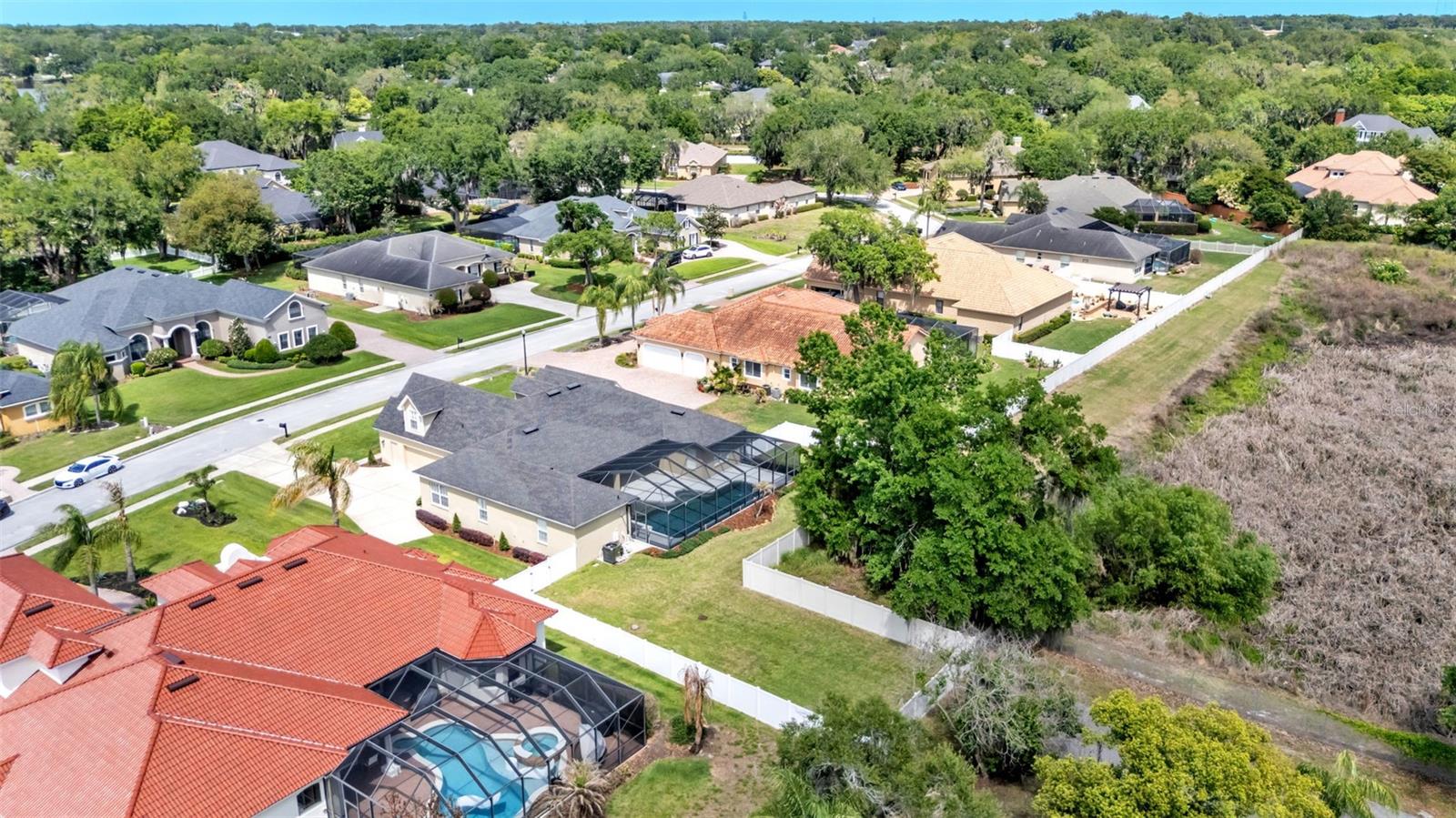 Image 11 of 61 For 143 Shannon Oaks Drive