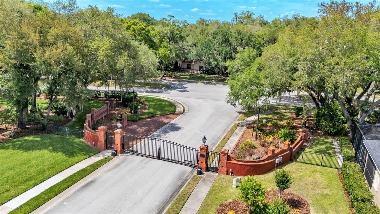 Image 12 of 61 For 143 Shannon Oaks Drive