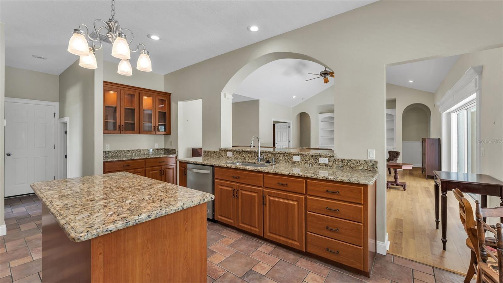 Image 22 of 61 For 143 Shannon Oaks Drive
