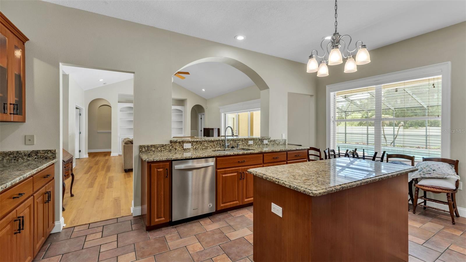 Image 26 of 61 For 143 Shannon Oaks Drive