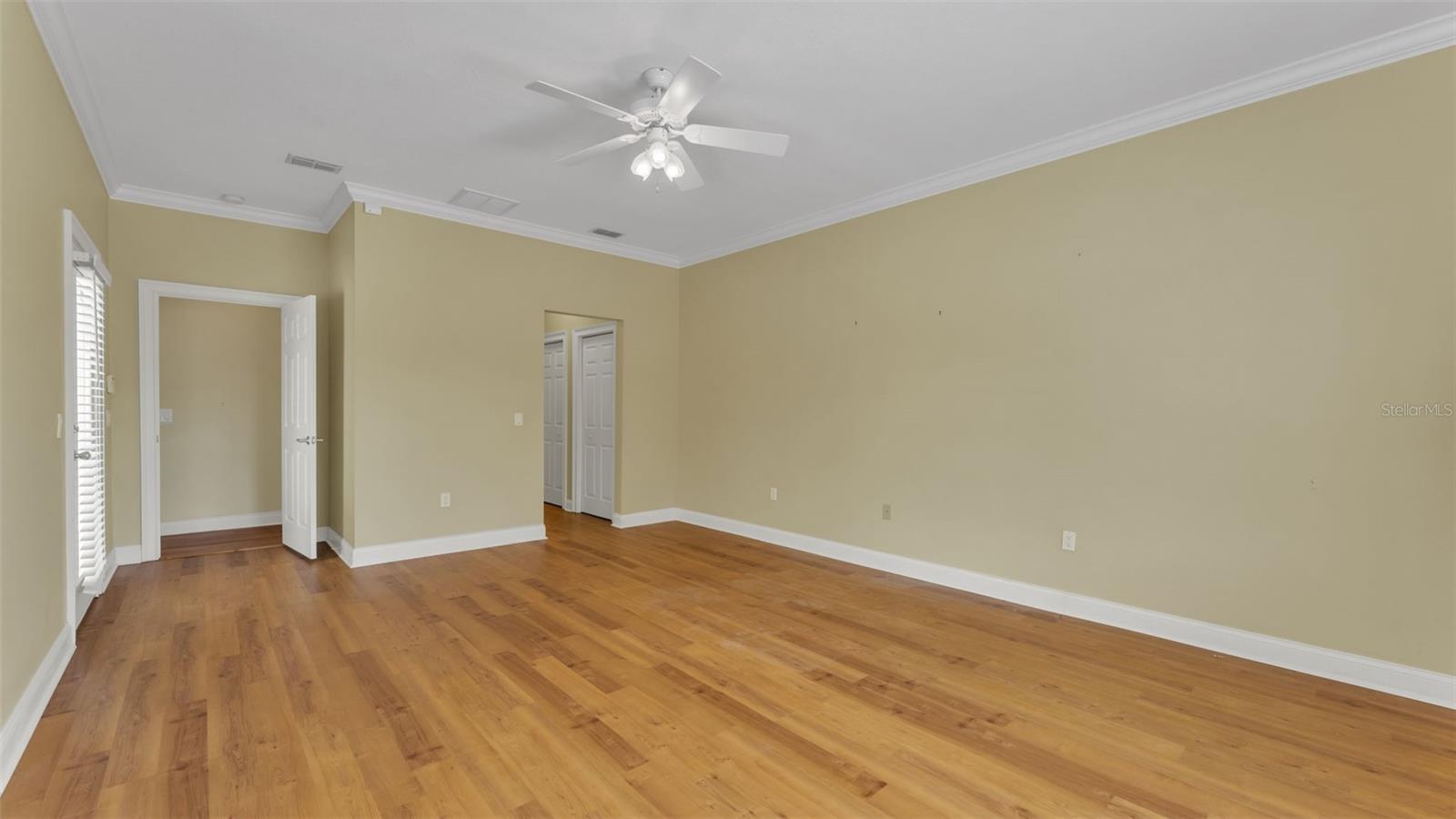 Image 31 of 61 For 143 Shannon Oaks Drive