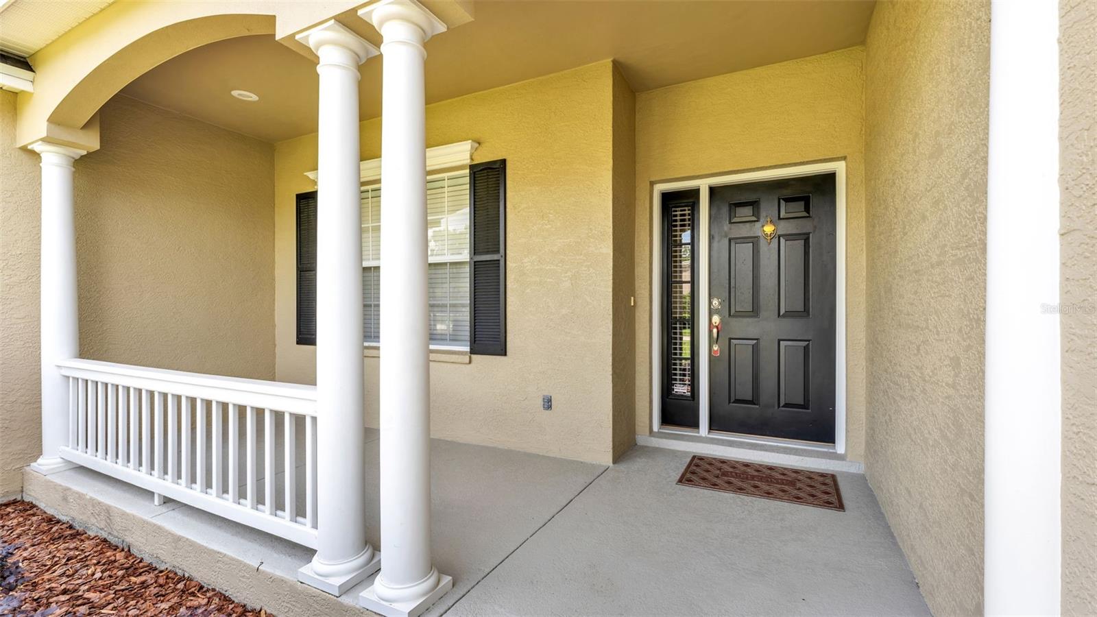 Image 4 of 61 For 143 Shannon Oaks Drive