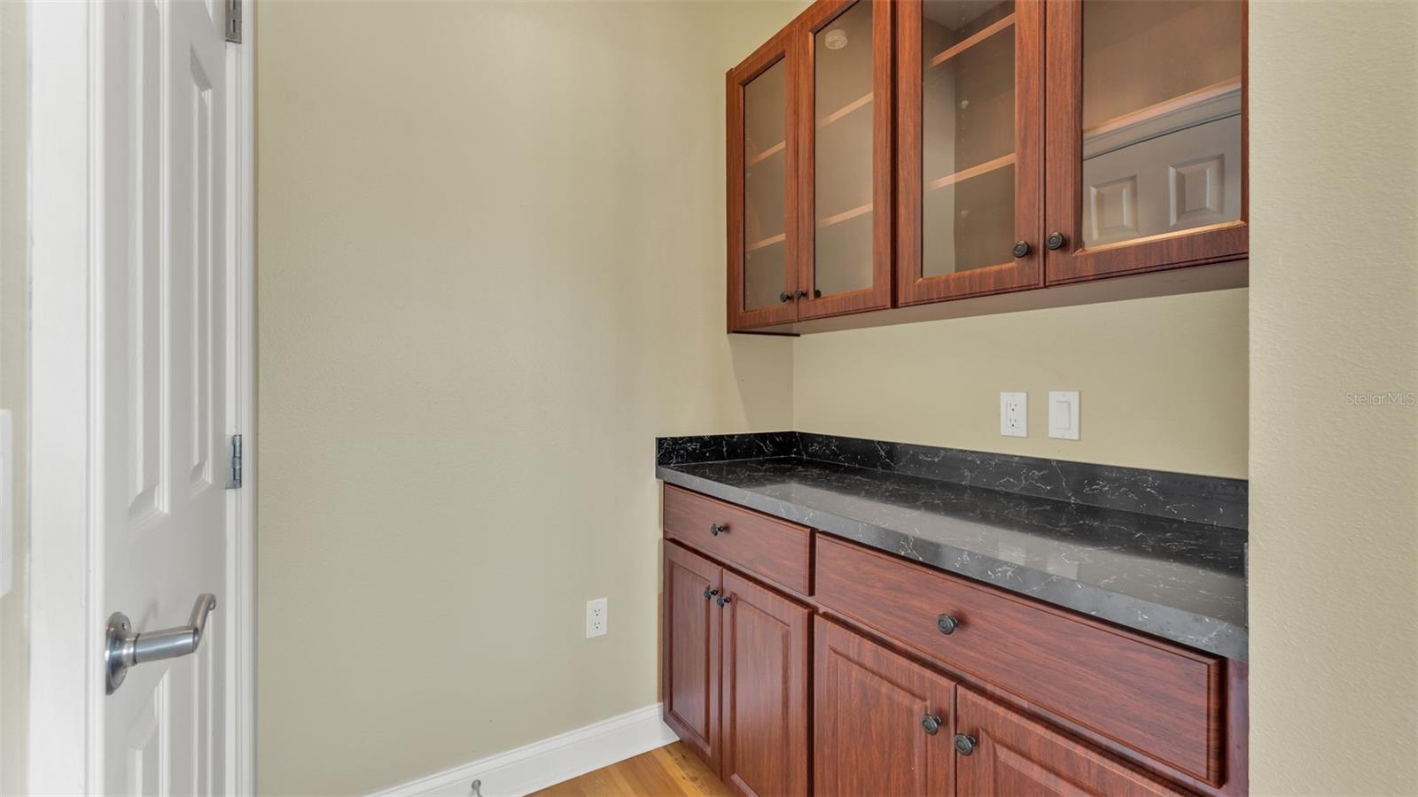 Image 40 of 61 For 143 Shannon Oaks Drive