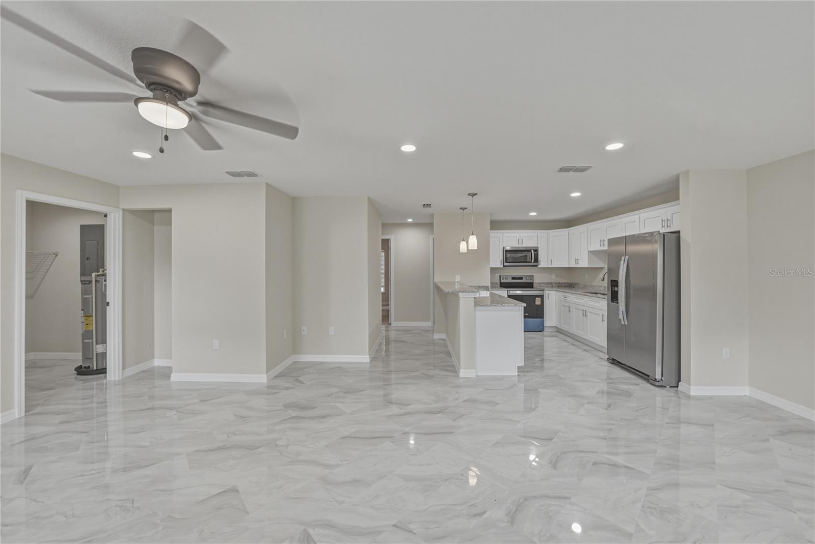 Image 10 of 44 For 2428 Mosswood Lane