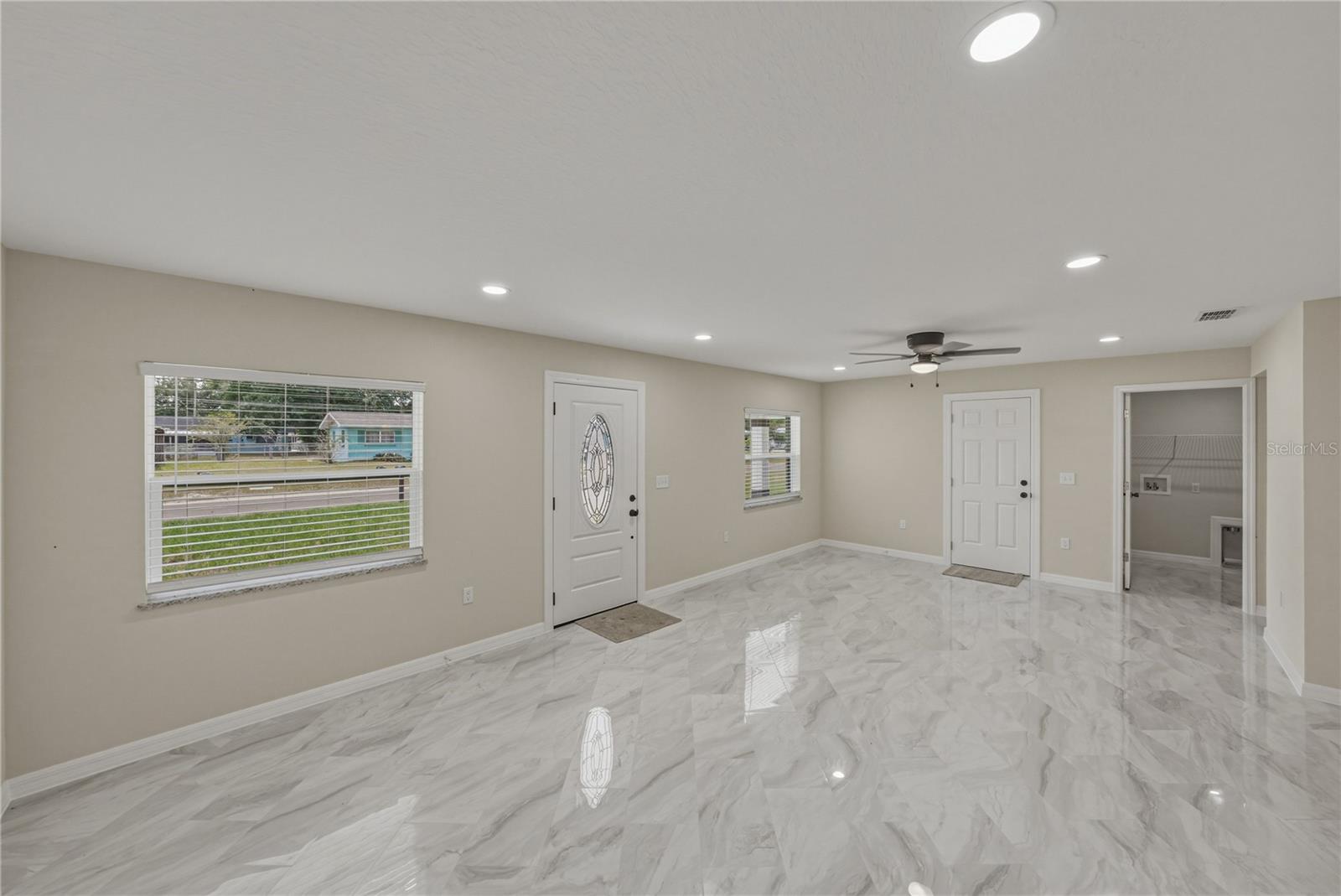 Image 19 of 44 For 2428 Mosswood Lane