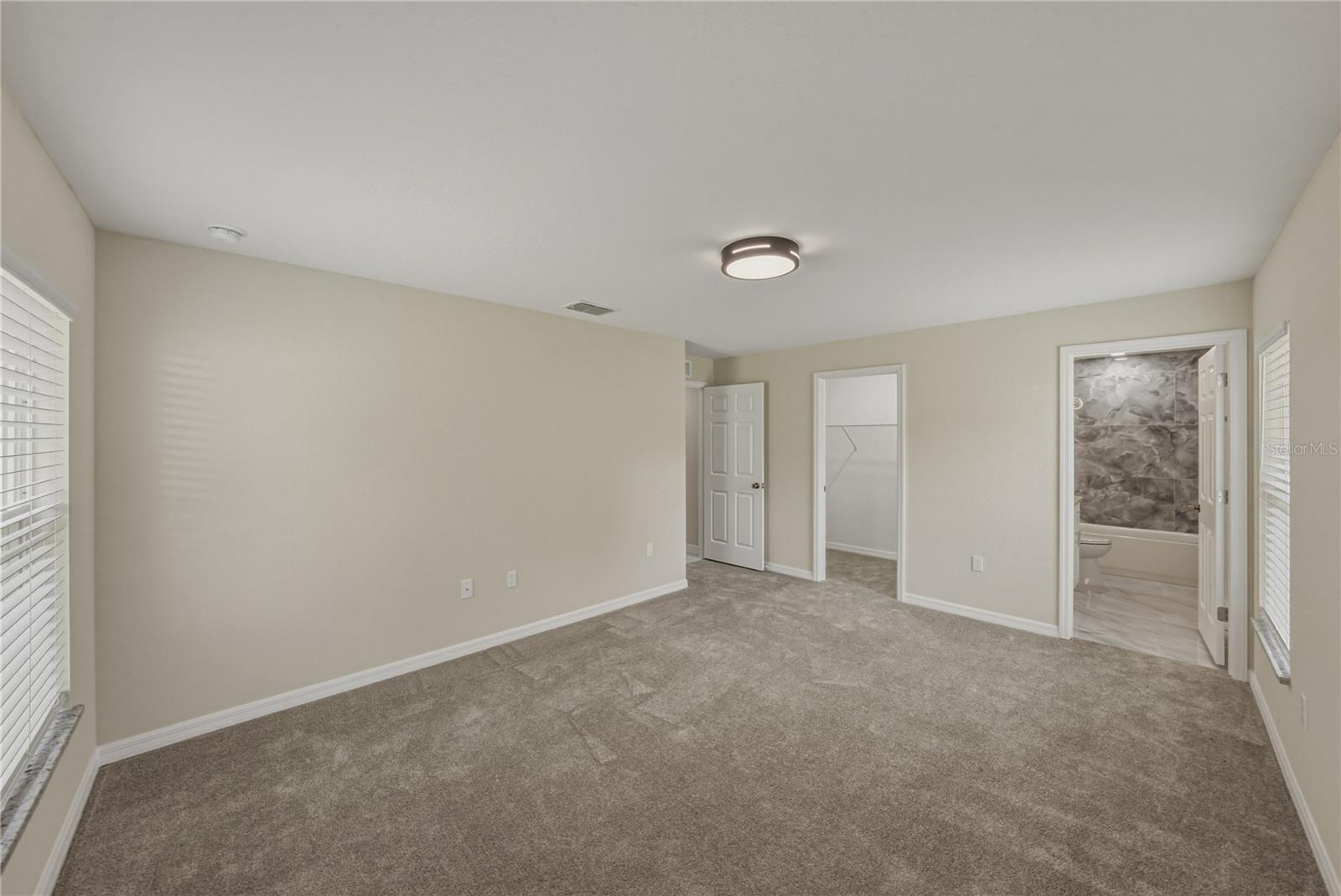Image 31 of 44 For 2428 Mosswood Lane