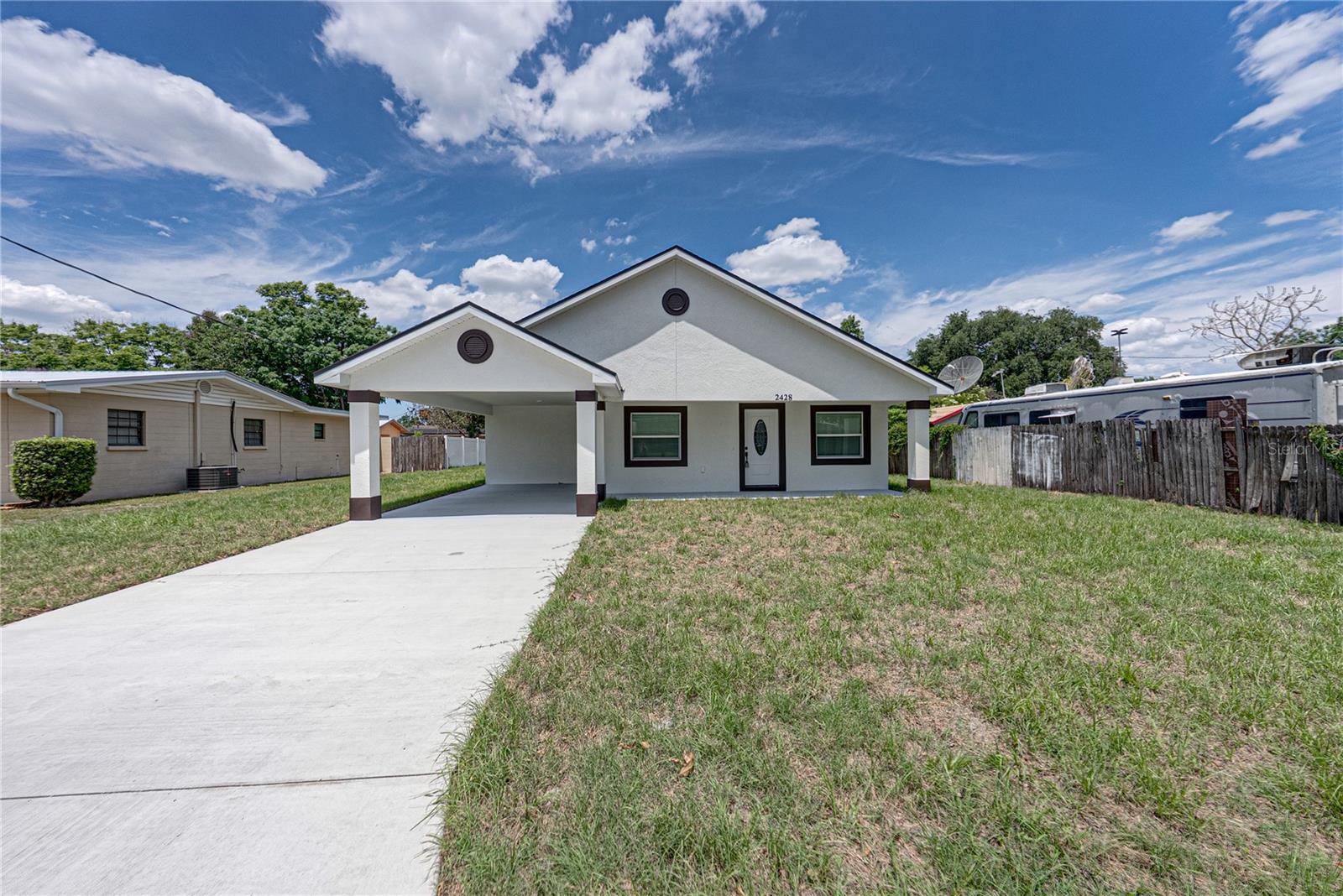 Image 6 of 44 For 2428 Mosswood Lane