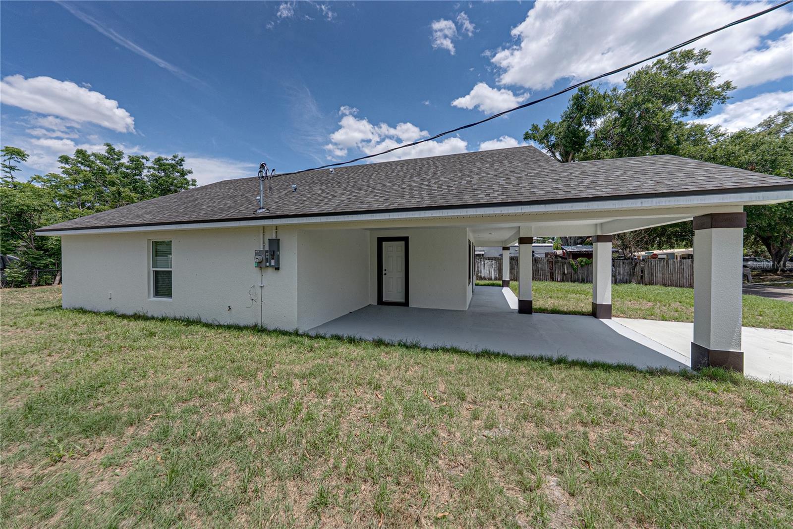 Image 7 of 44 For 2428 Mosswood Lane