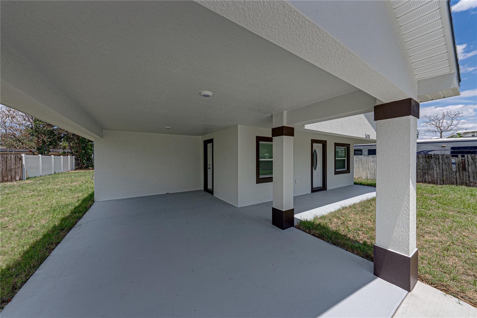 Image 8 of 44 For 2428 Mosswood Lane