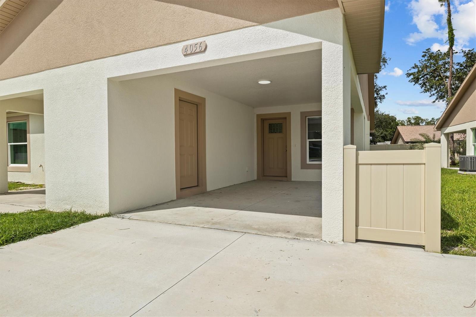 Image 2 of 11 For 4153 Oak Loop 0