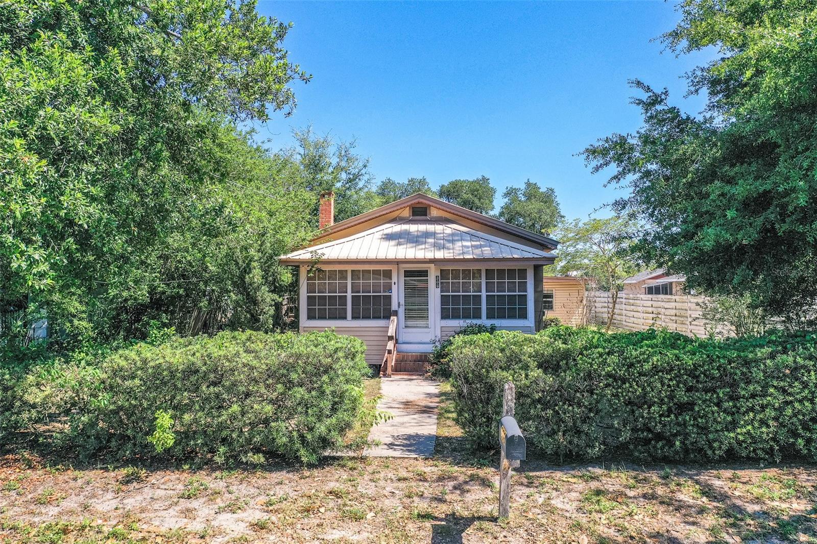 Details for 308 Dixie Street, PLANT CITY, FL 33563