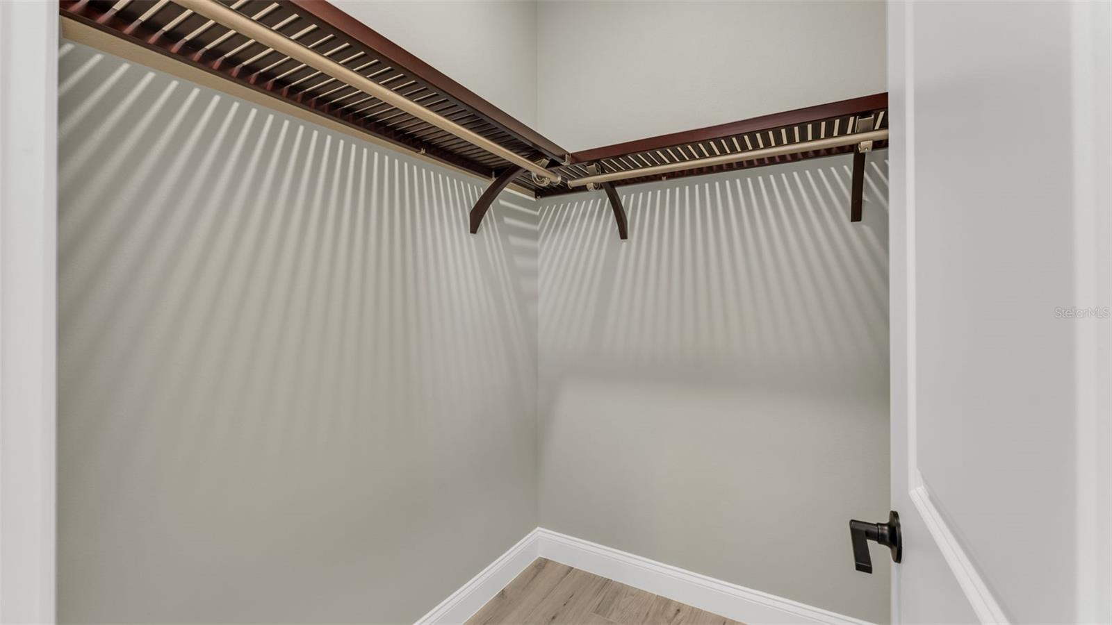 Image 38 of 61 For 6827 Lakeland Highlands Road