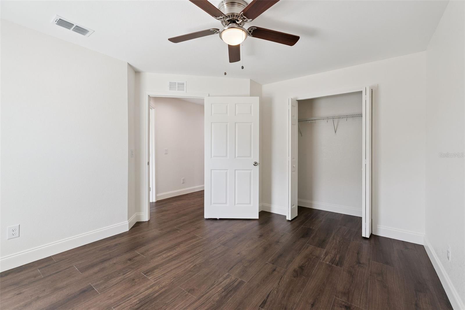 Image 10 of 42 For 1111-1113 Jewel Avenue