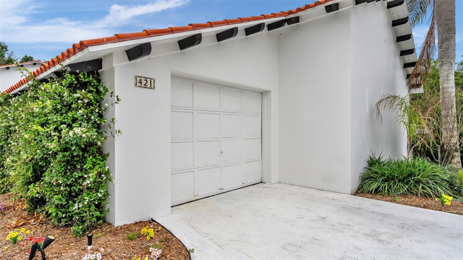 Image 7 of 83 For 421 Lone Palm Drive