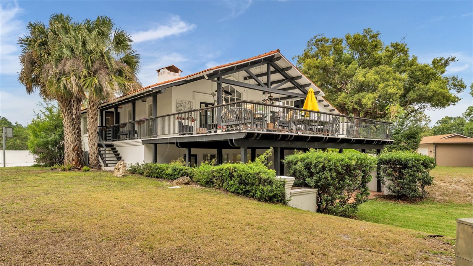 Image 76 of 83 For 421 Lone Palm Drive