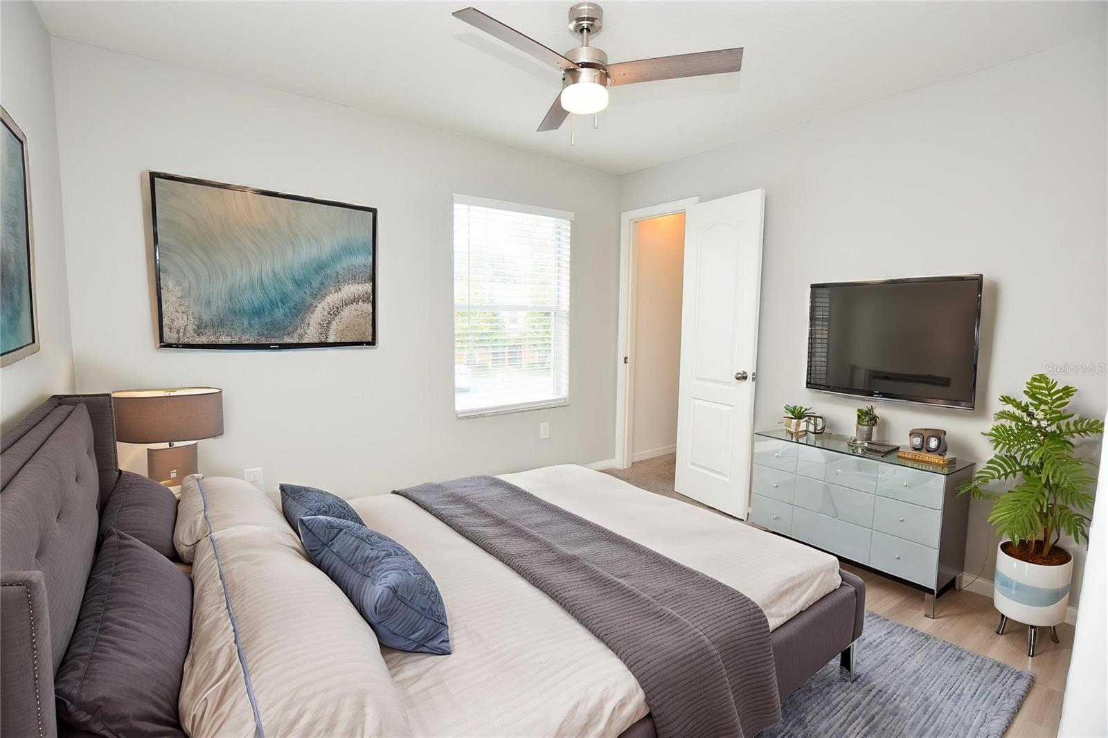 Image 33 of 38 For 4139 Shade Tree Lane