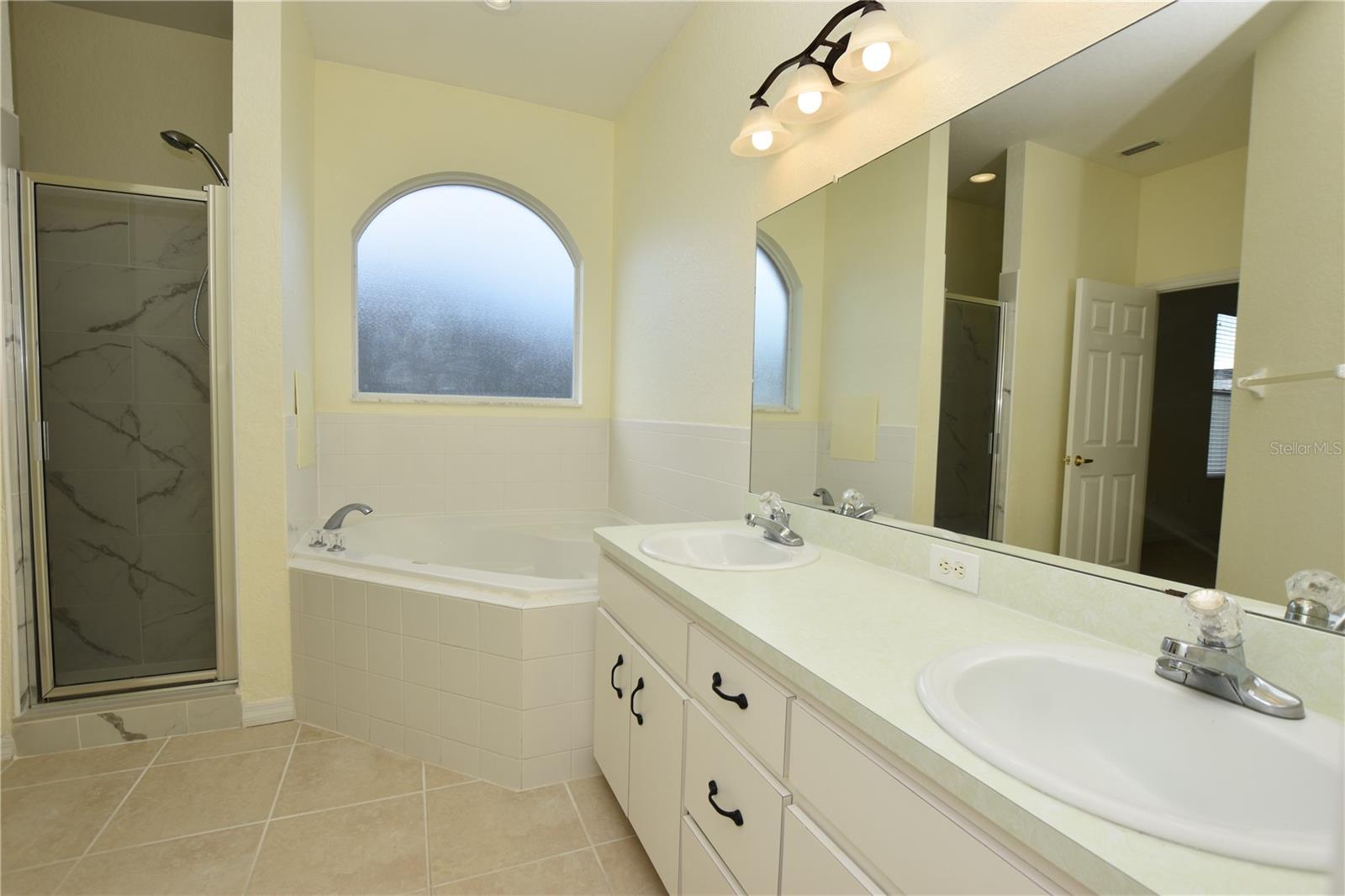 Image 15 of 34 For 4148 Buttonbush Circle