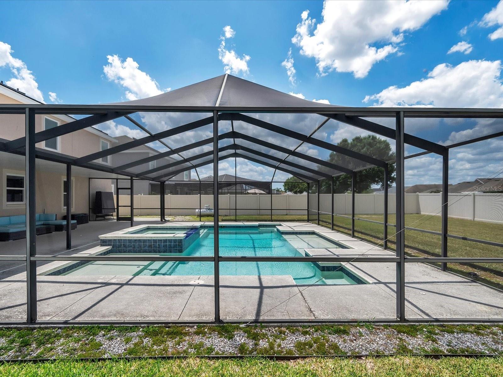 Image 47 of 52 For 5592 Superior Drive