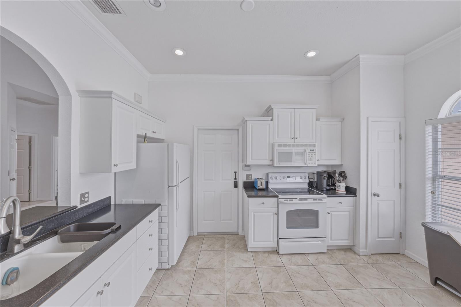 Image 5 of 48 For 4452 Hidden Pine Ct