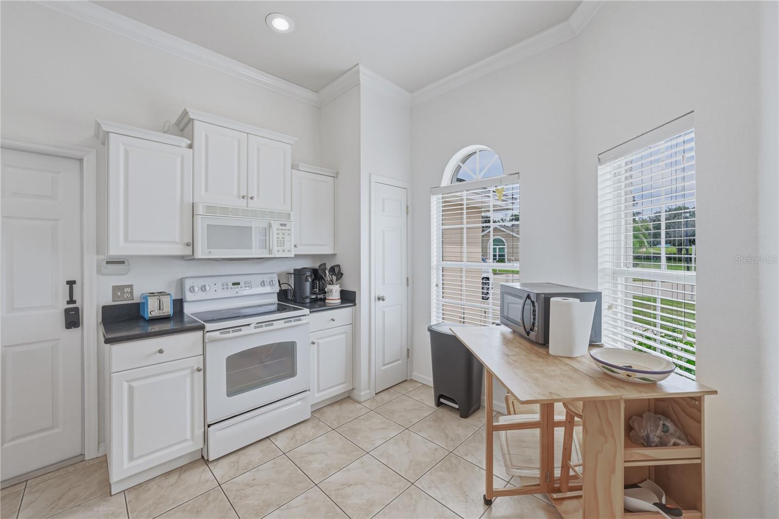Image 6 of 48 For 4452 Hidden Pine Ct