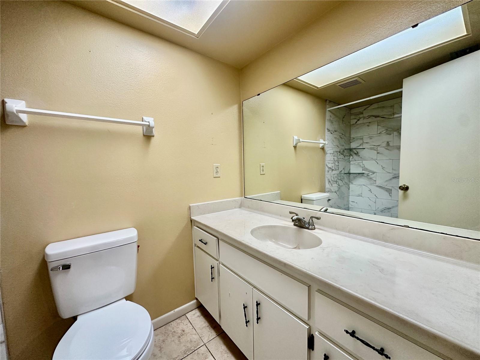 Image 19 of 28 For 630 Pavare Court 630