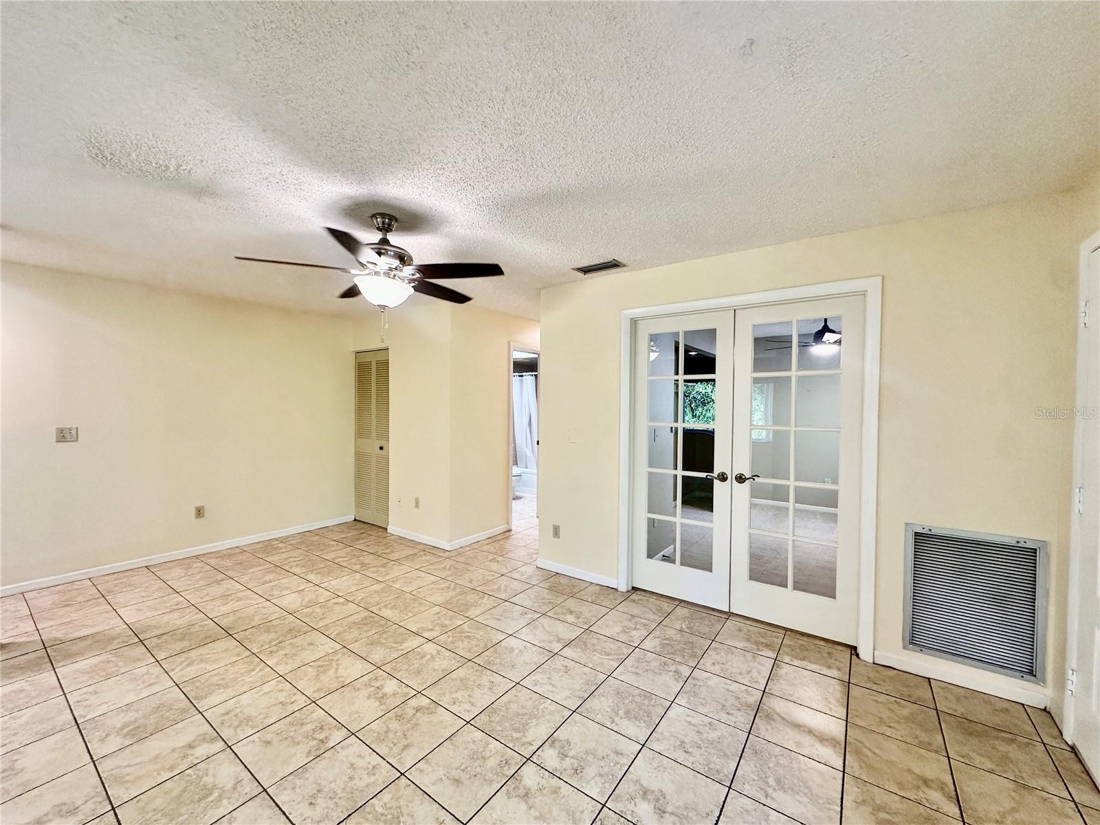 Image 5 of 28 For 630 Pavare Court 630