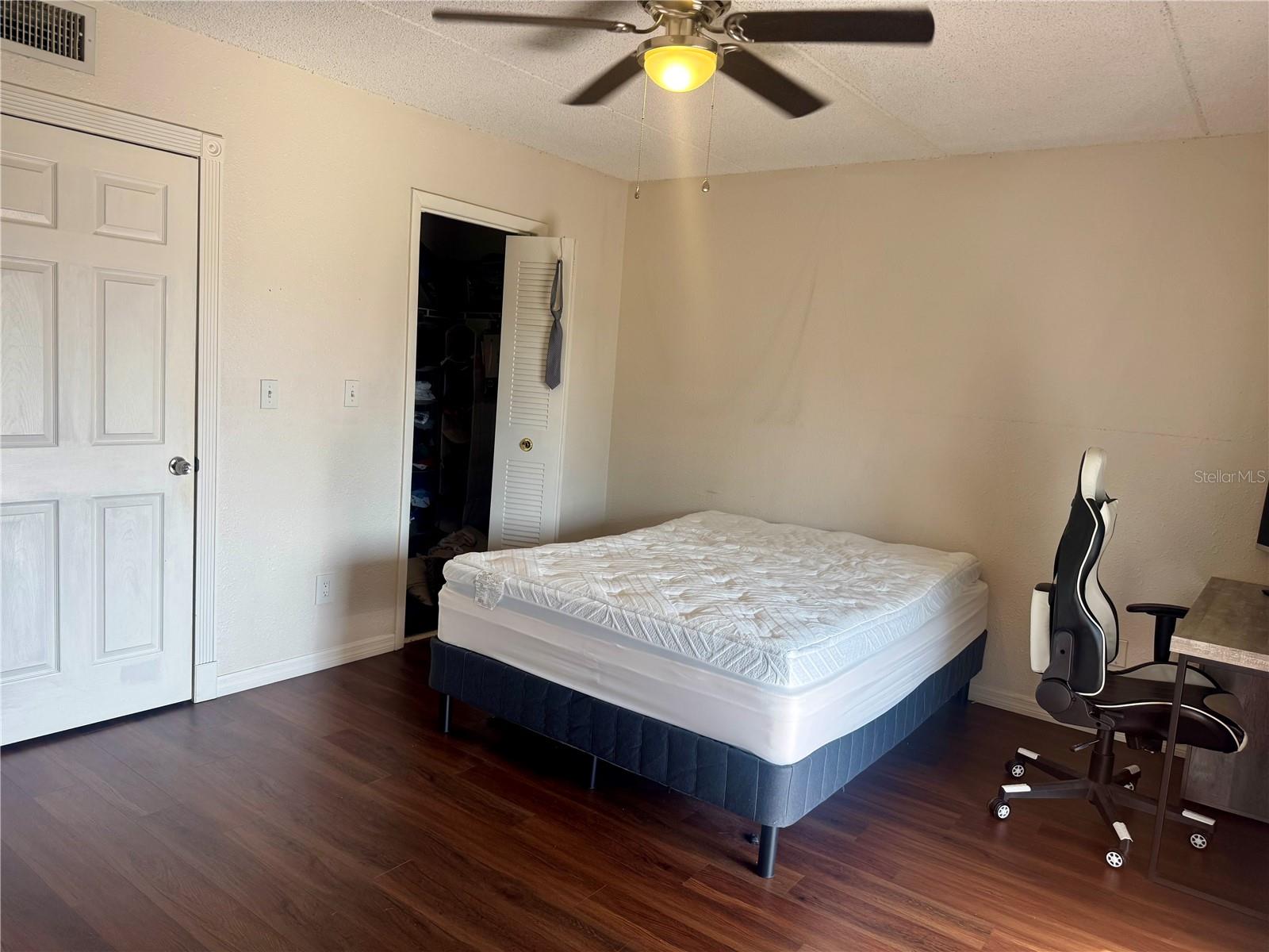 Image 10 of 21 For 2864 Somerset Park Drive 2864