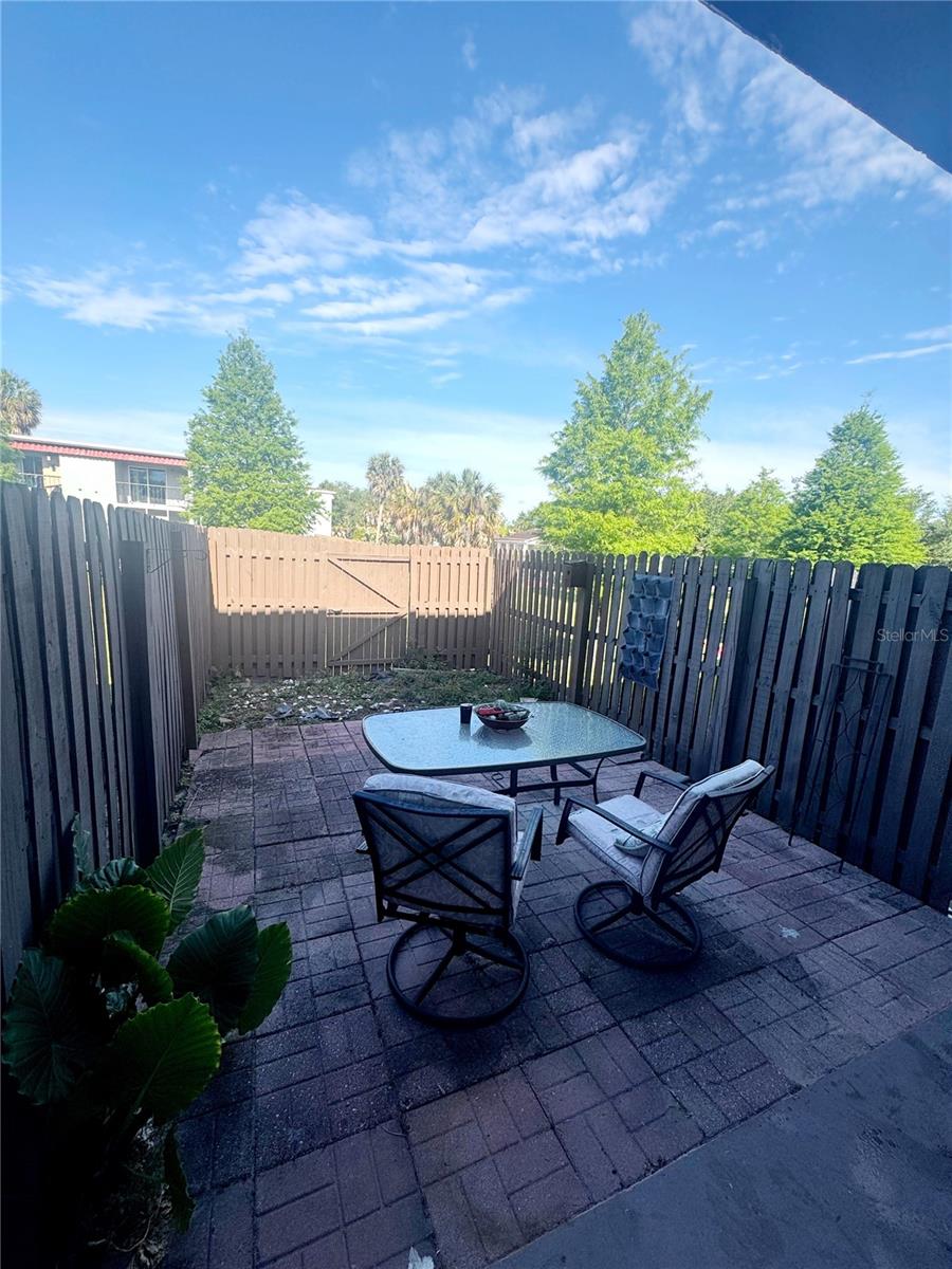 Image 18 of 21 For 2864 Somerset Park Drive 2864