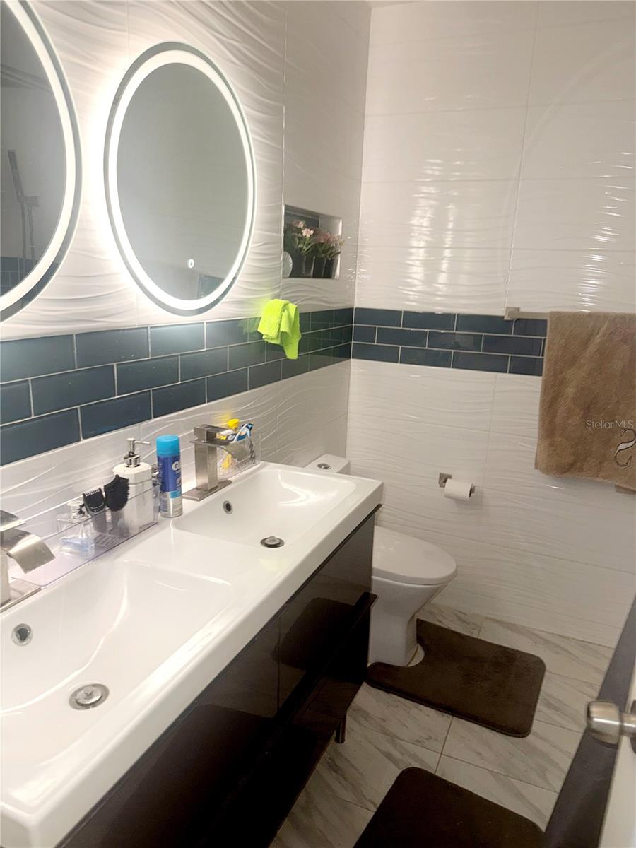 Image 7 of 21 For 2864 Somerset Park Drive 2864