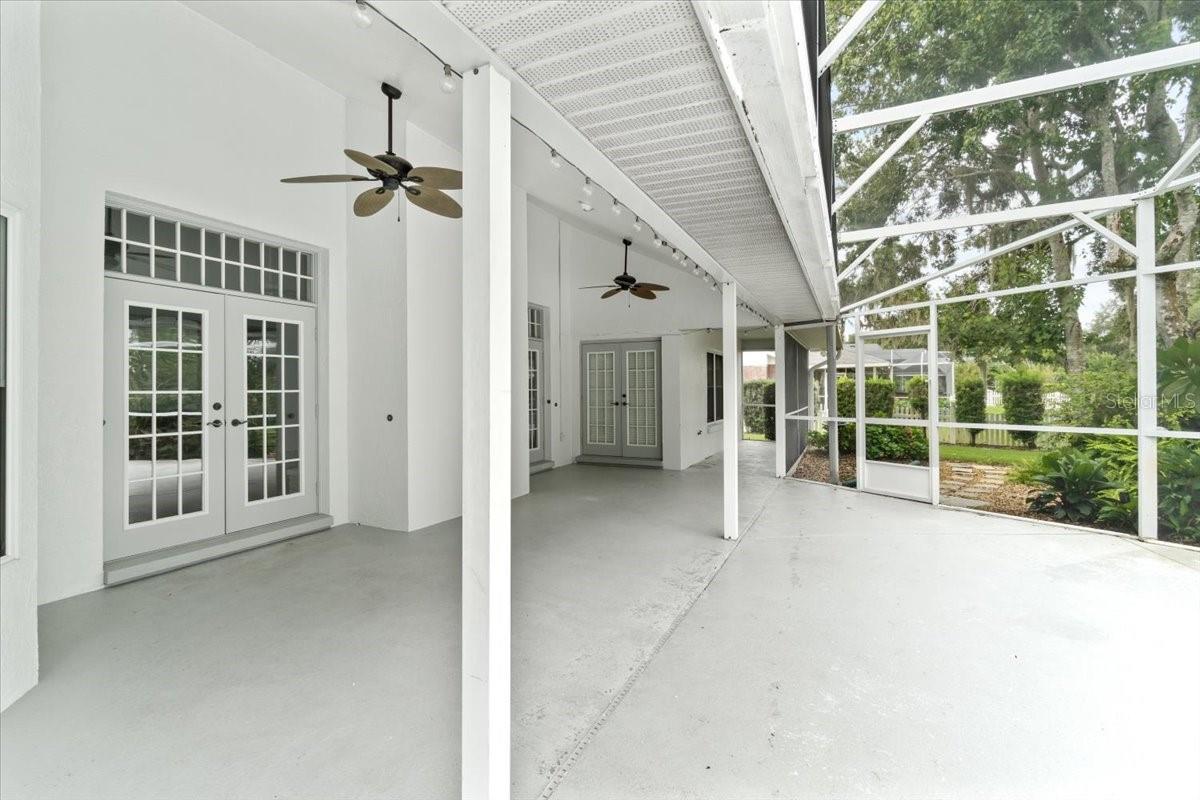 Image 60 of 61 For 725 Heritage Drive Ne