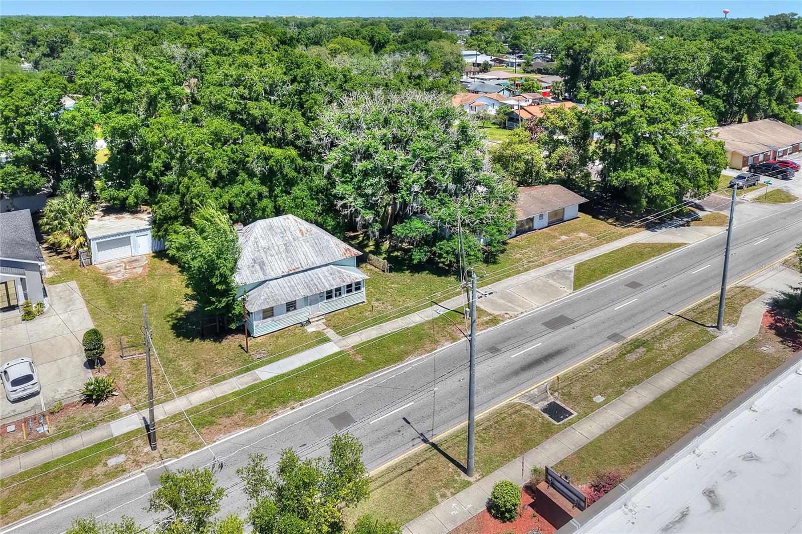 Image 4 of 24 For 503 Merrin Street