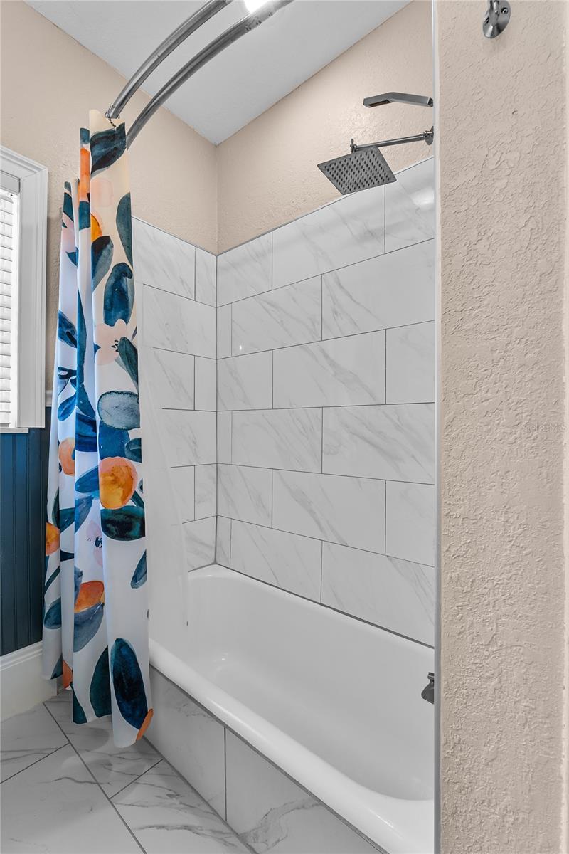 Image 23 of 43 For 1806 17th Street Nw